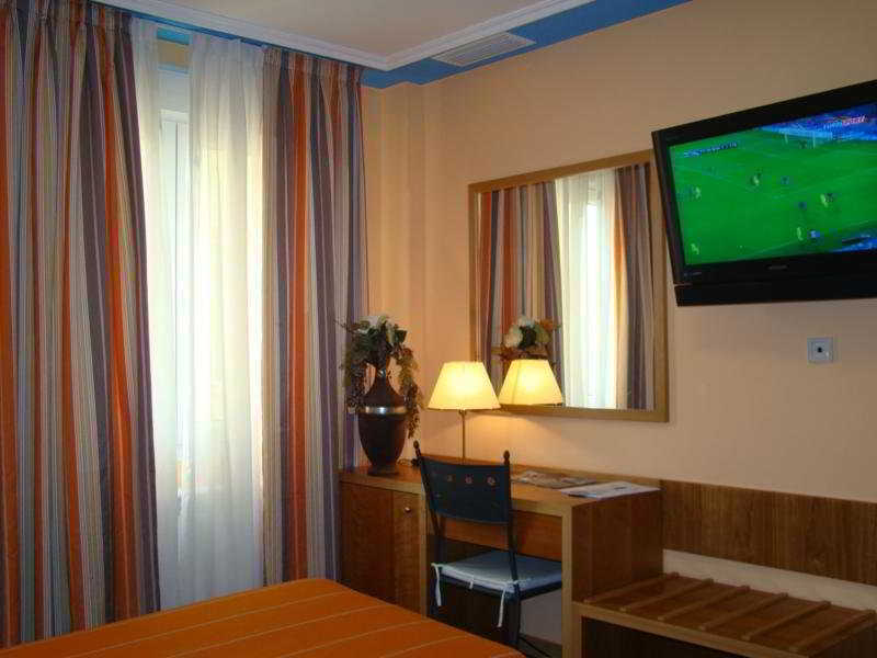 Hotel Paris Centro Zaragoza Room photo