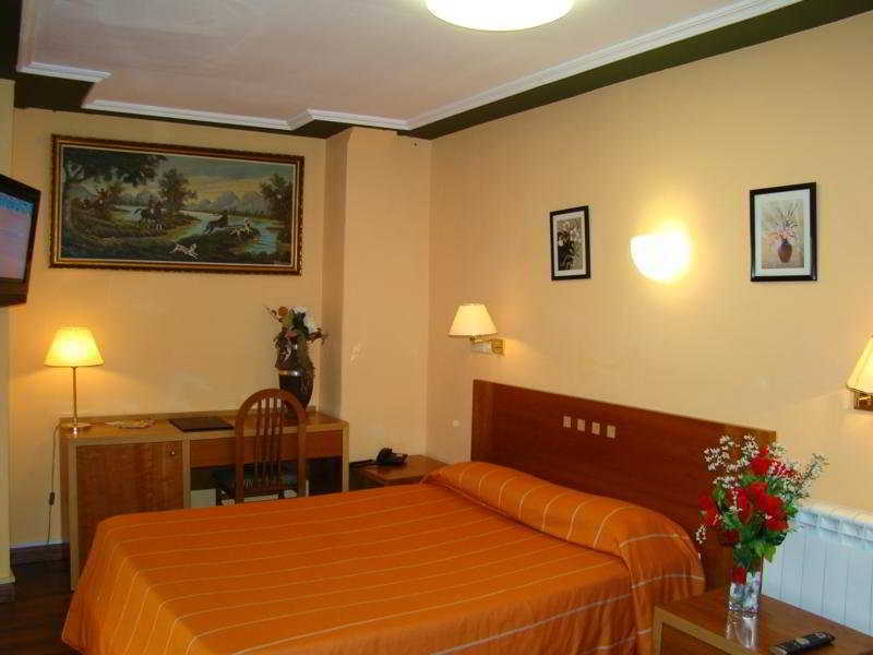 Hotel Paris Centro Zaragoza Exterior photo